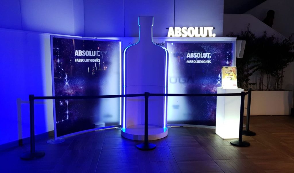 Tour - Absolut - Allestimento