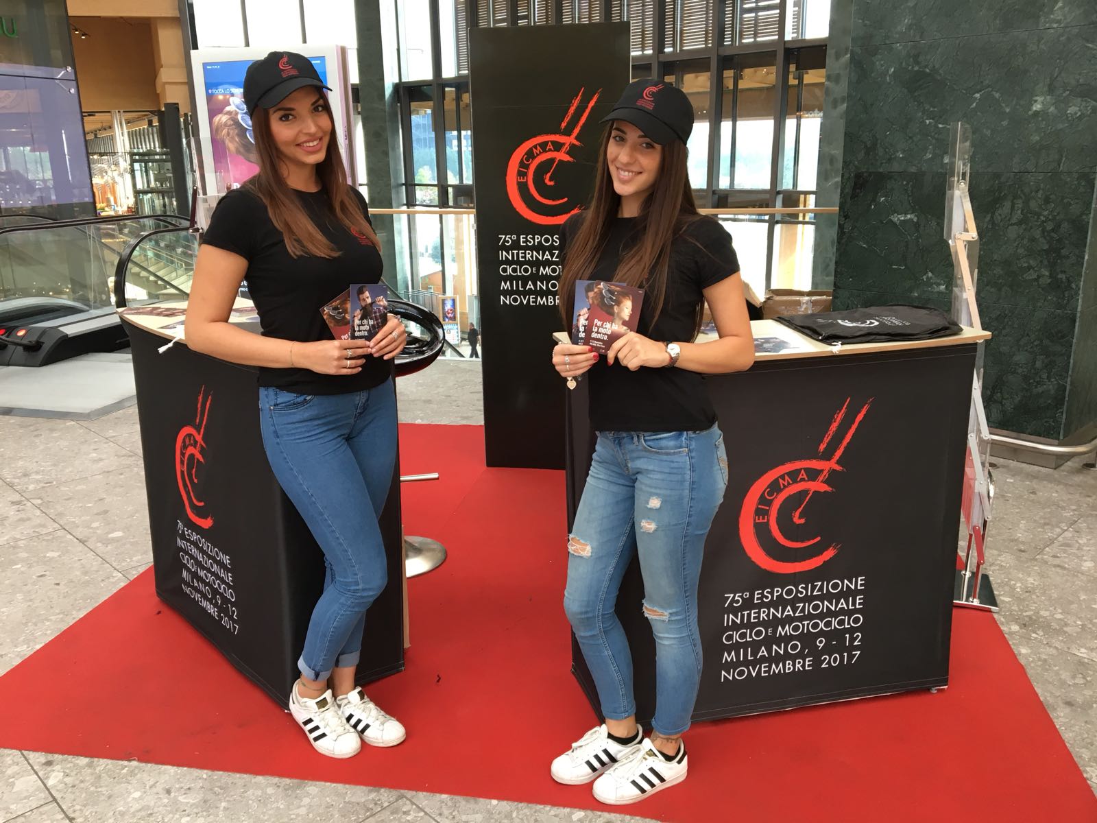 lavorare come promoter 4 consigli fondamentali - Hostess & Promoter S.r.l