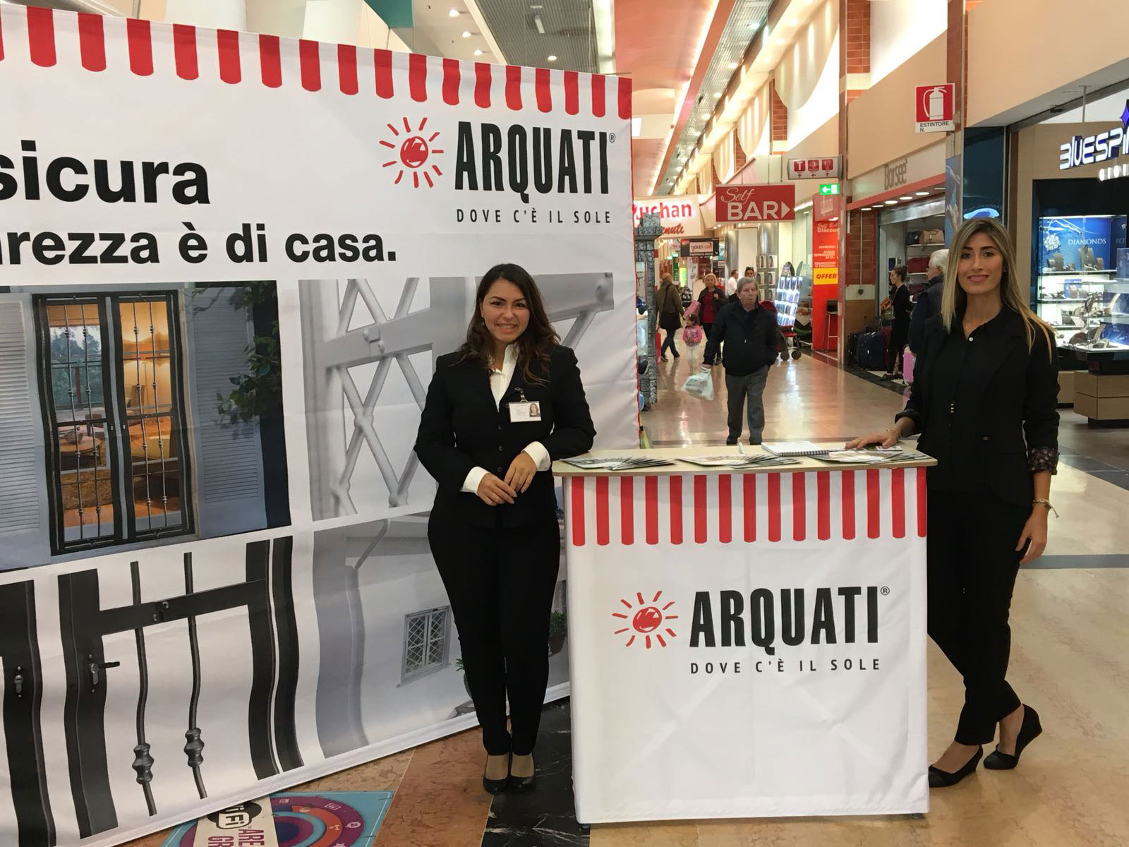 Instore - Arquati - Hostess