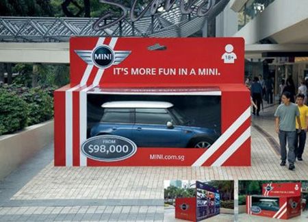 street marketing esempi Hostess & Promoter
